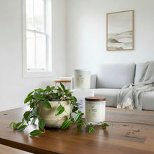 Load image into Gallery viewer, Medium Glass Soy Candle 35 HR