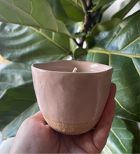 Load image into Gallery viewer, Pink Ceramic Candle Small.
