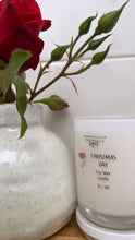 Load image into Gallery viewer, Christmas Soy Candles With Lids
